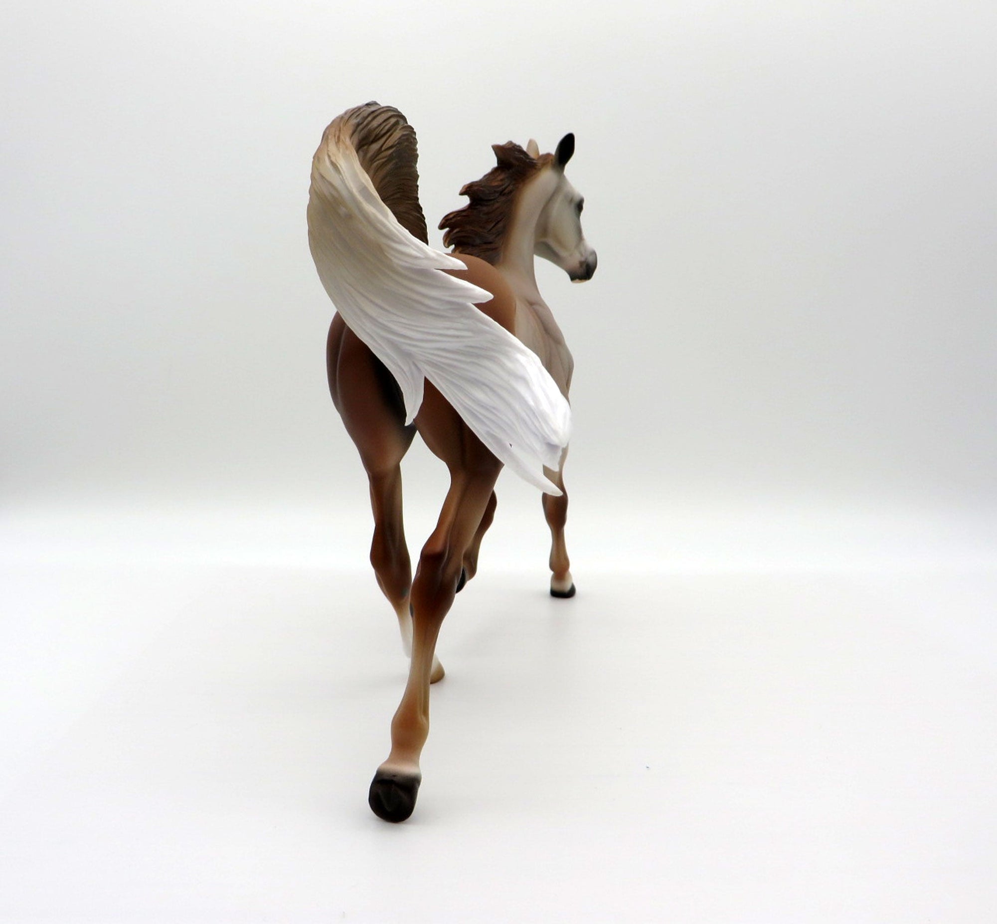 ROSE-LE-15 ROSE GREY YEARLING SHCF 2021