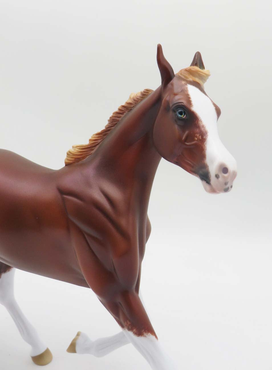 Rosie McCann - OOAK - Flaxen Chestnut Sabino Yearling By Ellen Robbins - 3/17/23