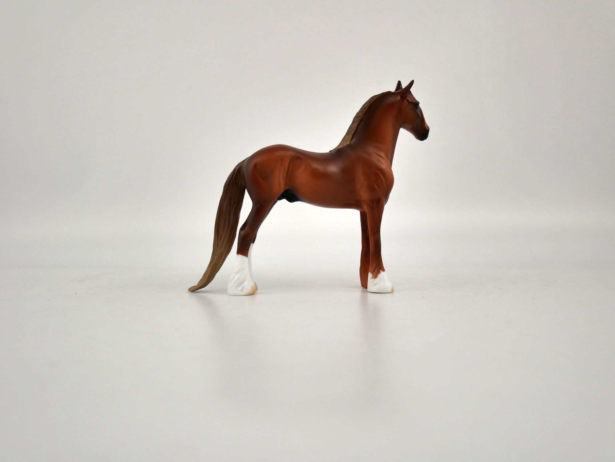 What is inside the Box&gt; Russell 12/20