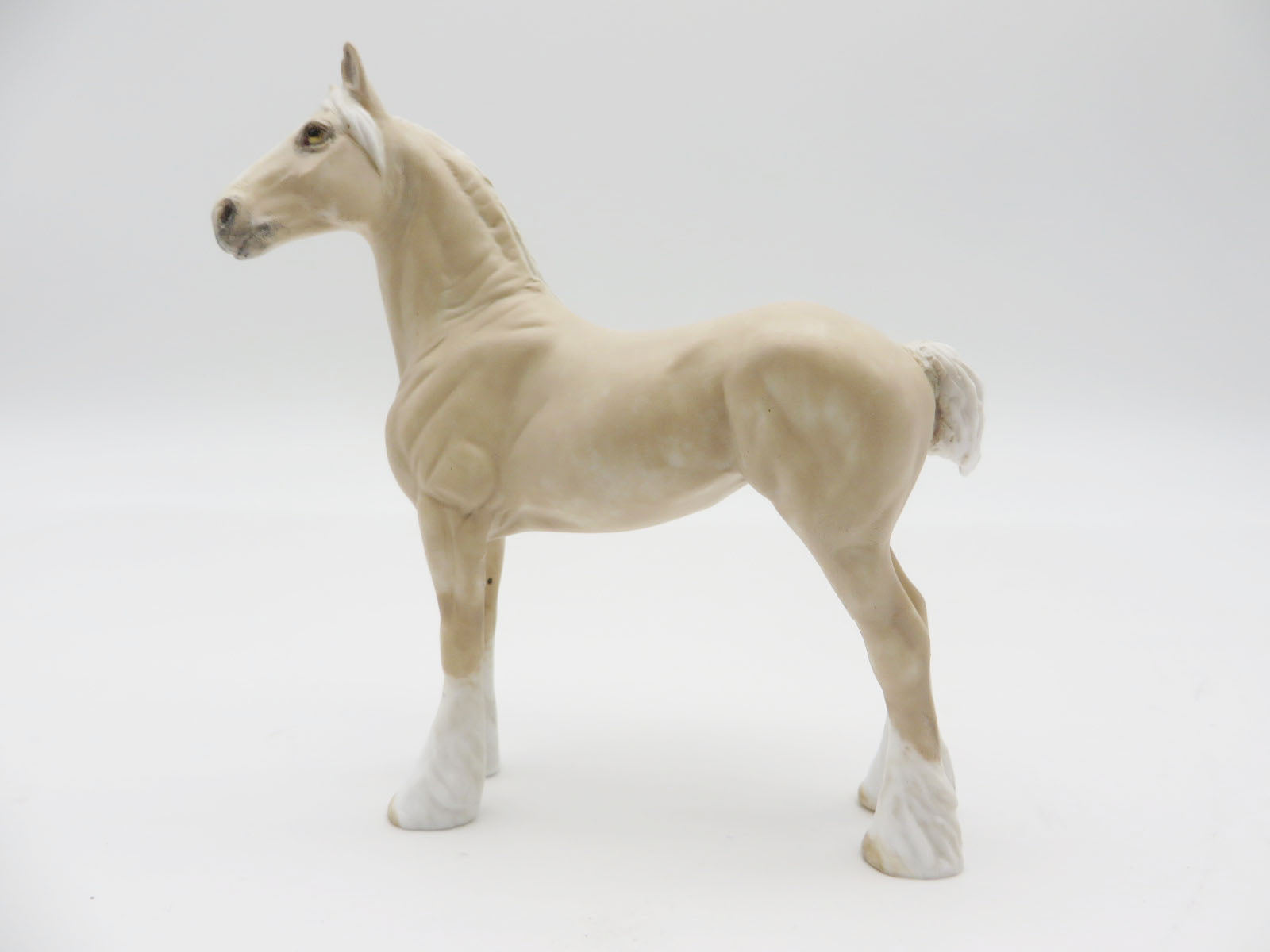 SANDDUNES - OOAK  Cream Draft Standing Drafter Chip LHS 22