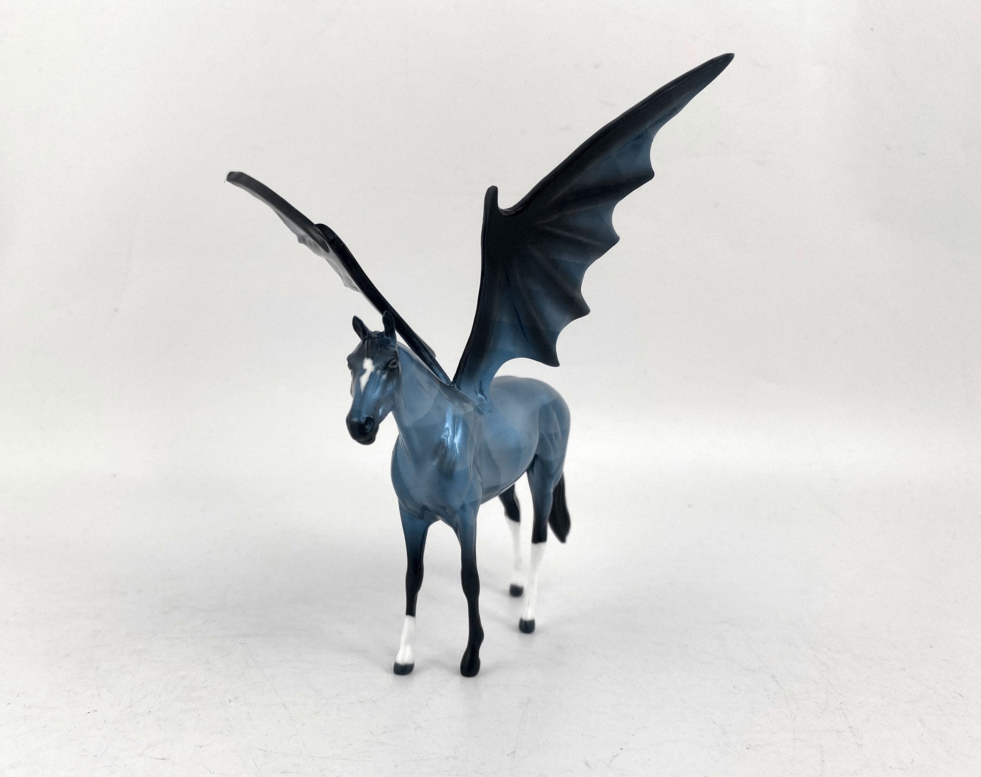 Stormor-OOAK Bat Chip Thoroughbred by Audrey Dixon MM 2020