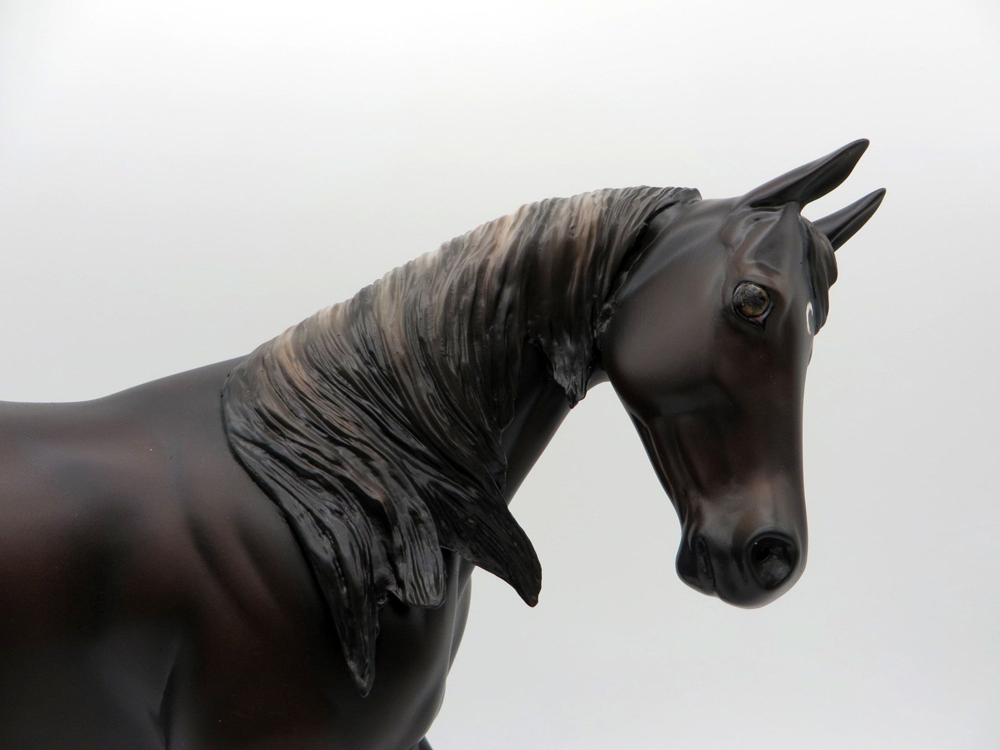 Selene LE-20 (CM) Liver Chestnut Thoroughbred Painted By Ellen Robbins  EQ 21