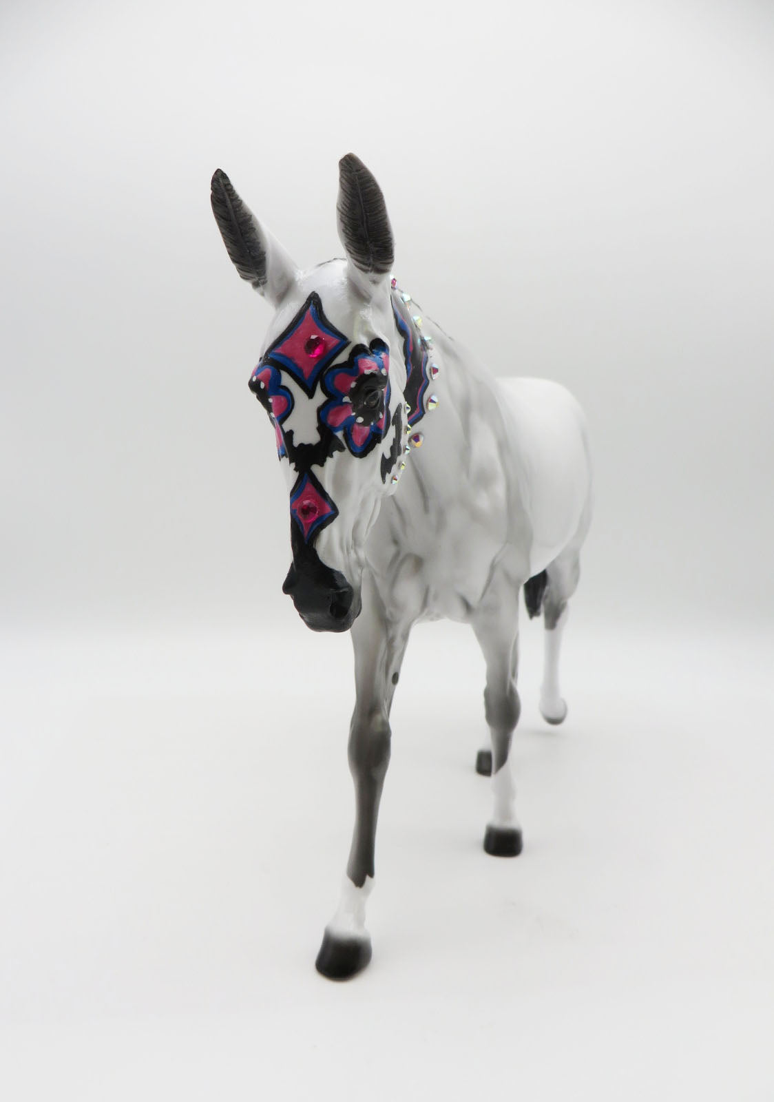 SHEER BATS - OOAK DECORATOR SUGAR SKULL MULE BY DAWN QUICK LHS 22