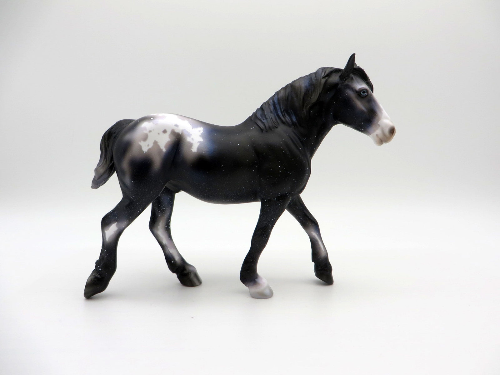 Shooting Star-LE-3 Trotting Draft Pebbles Painted by Ellen Robbins 7/30/21