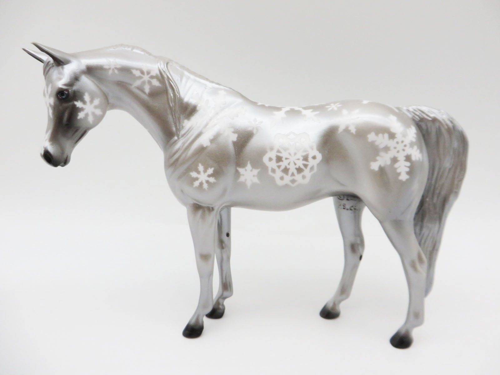 Silver Shivers - OOAK - Decorator Arabian Pebbles by Dawn Quick - Christmas Tails 2022 - CT22