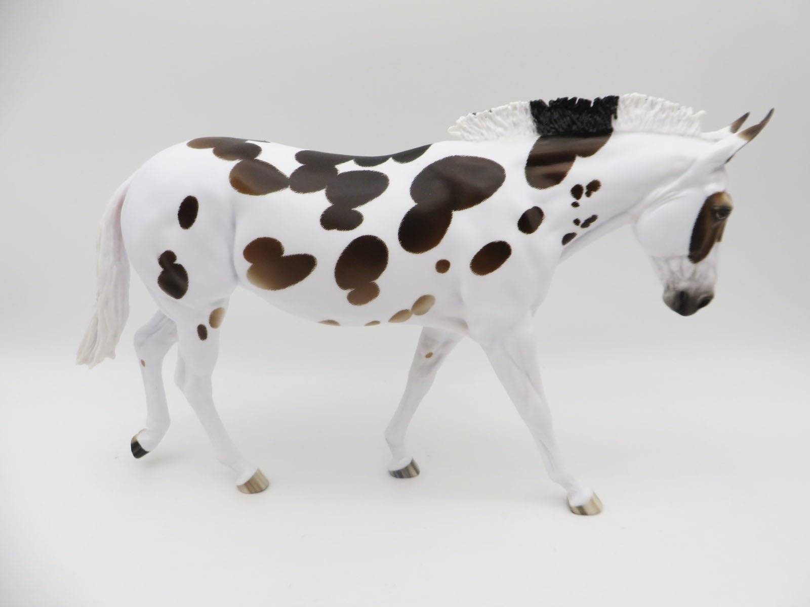 Slight Of Hand - OOAK - Spotted Mule By Shery Leisure - Best Offers 2/12/23 P&C 23