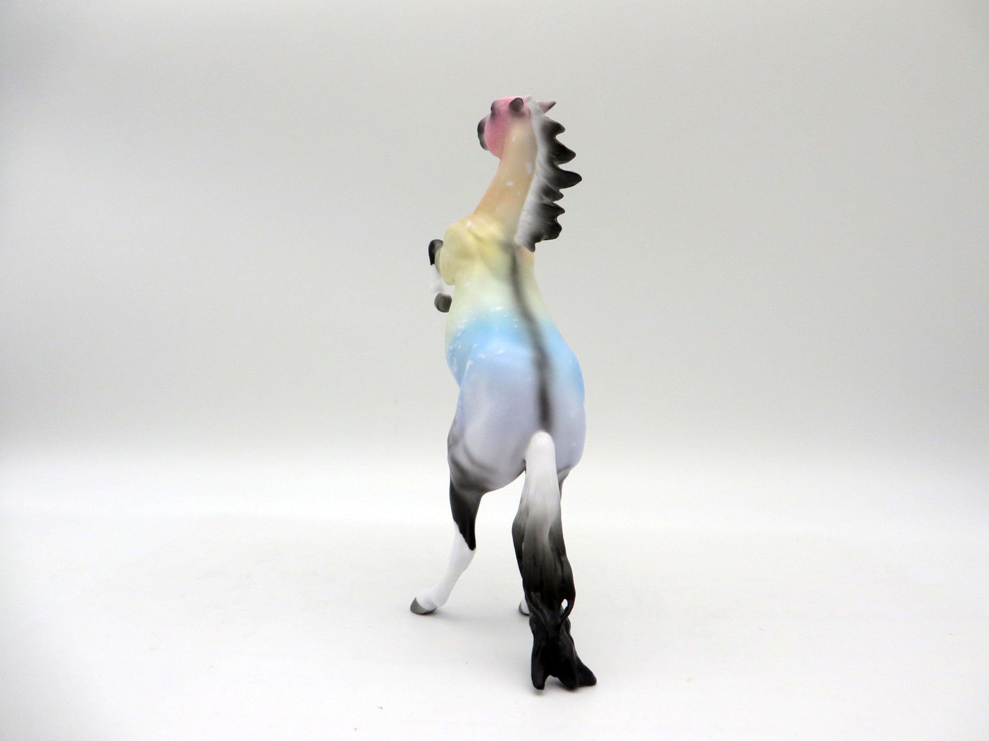 Sorbet-OOAK Deco Rearing Pebbles Painted Ellen Robbins   5/28/21