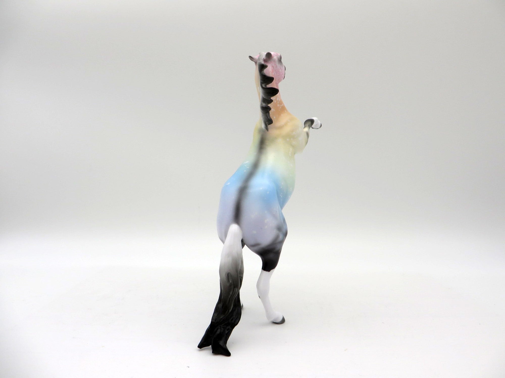 Sorbet-OOAK Deco Rearing Pebbles Painted Ellen Robbins   5/28/21