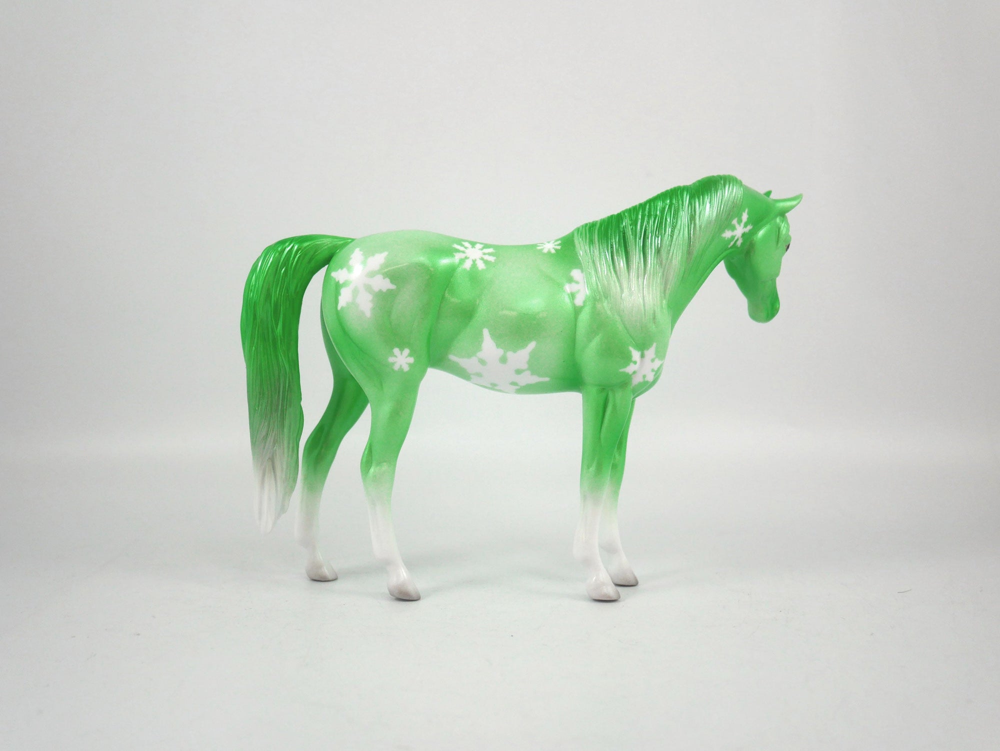 SPEARMINT FROST-OOAK SNOWFLAKE DECORATOR  PEBBLES ARABIAN BY ELLEN ROBBINS 12/22/20