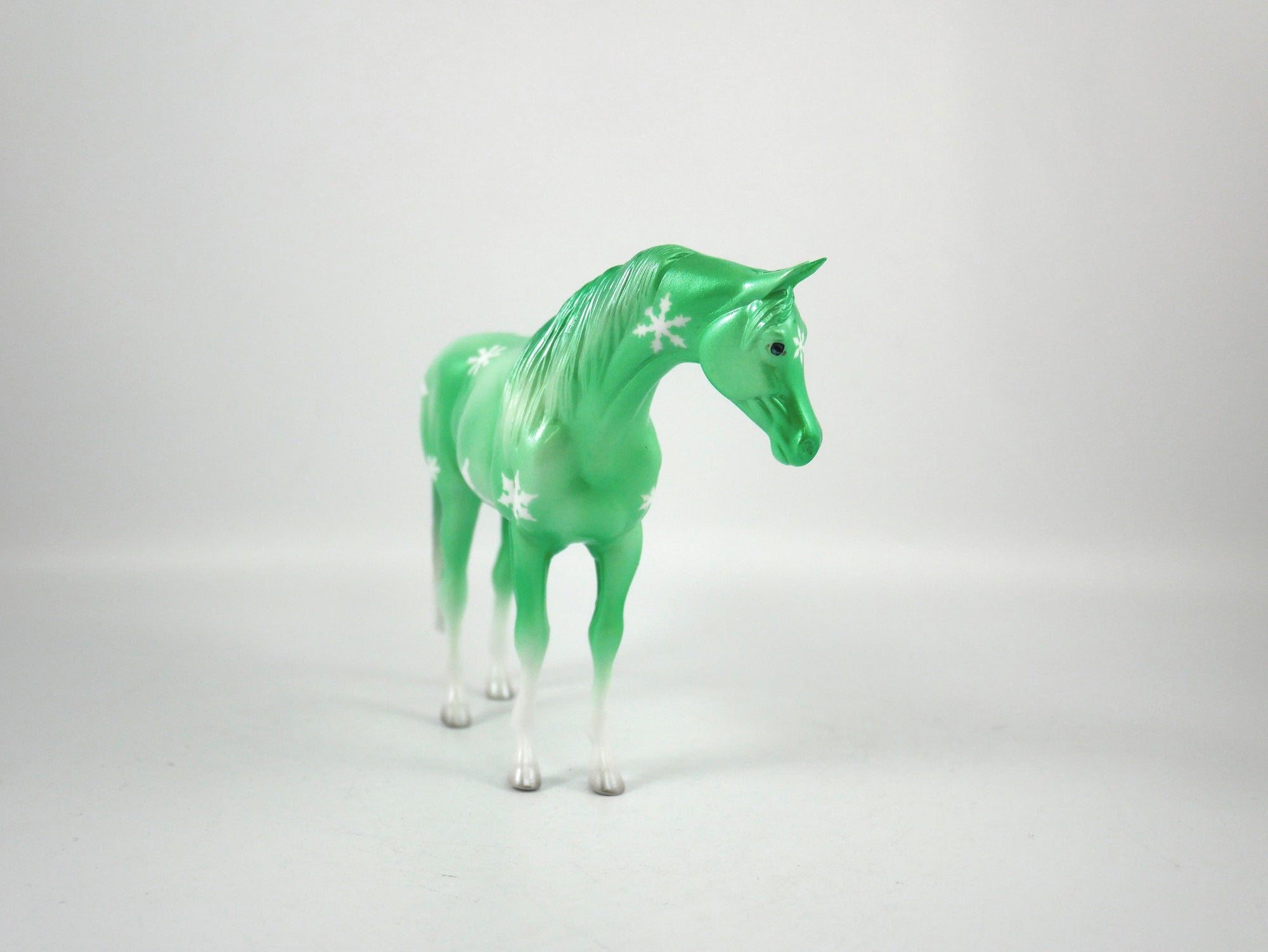 SPEARMINT FROST-OOAK SNOWFLAKE DECORATOR  PEBBLES ARABIAN BY ELLEN ROBBINS 12/22/20