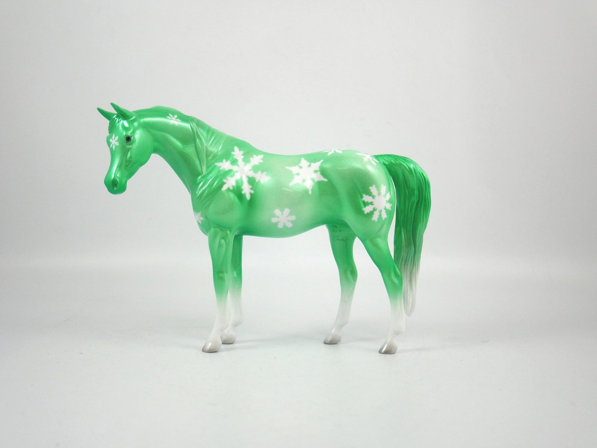 SPEARMINT FROST-OOAK SNOWFLAKE DECORATOR  PEBBLES ARABIAN BY ELLEN ROBBINS 12/22/20