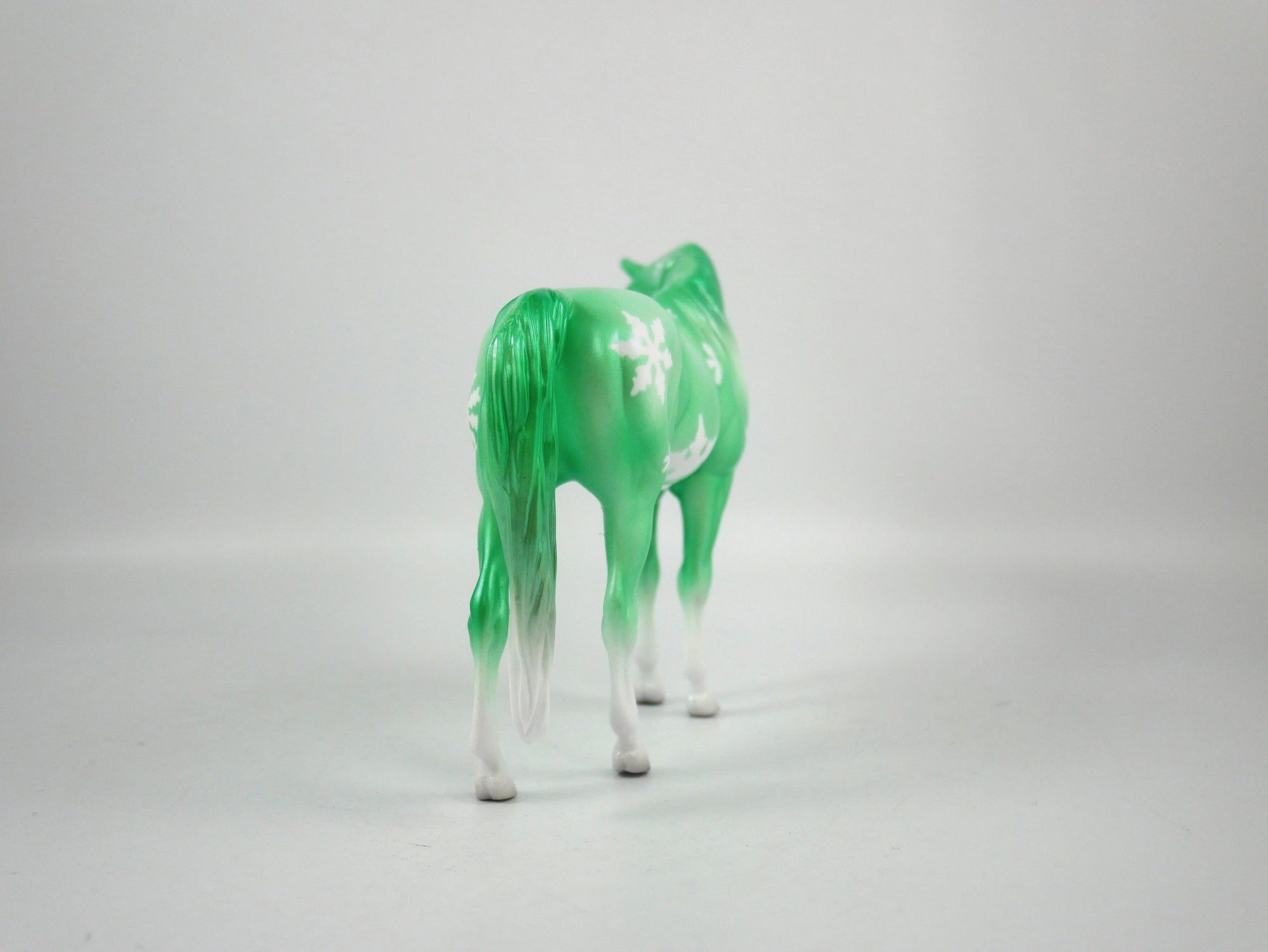 SPEARMINT FROST-OOAK SNOWFLAKE DECORATOR  PEBBLES ARABIAN BY ELLEN ROBBINS 12/22/20