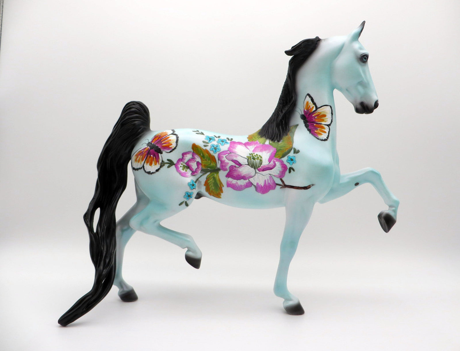 Spring Saddlebred Decorator Easter 2021