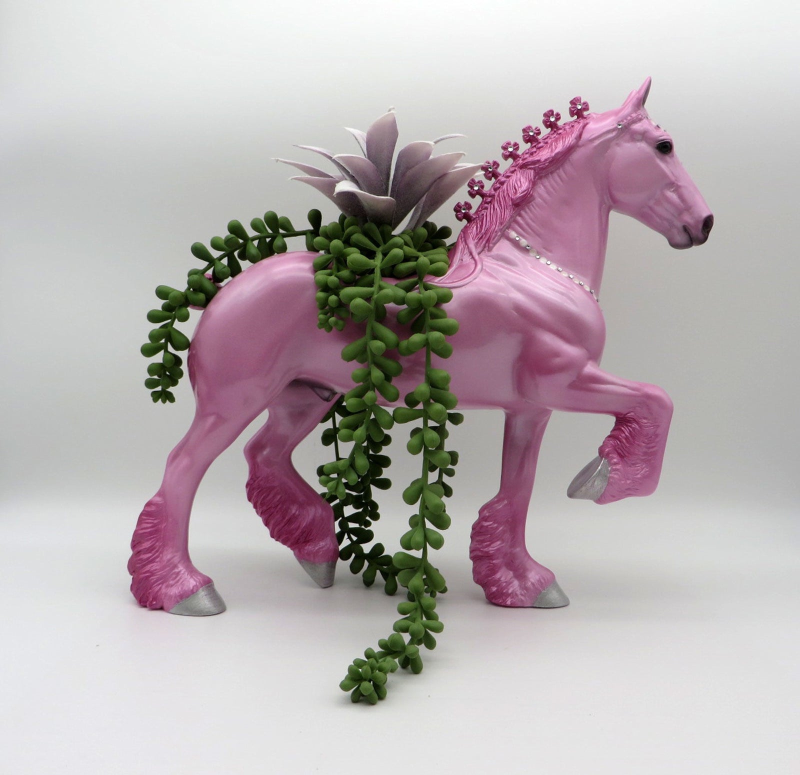 String Of Pearls-OOAK Deco Trotting Drafter Planter SHCF 21