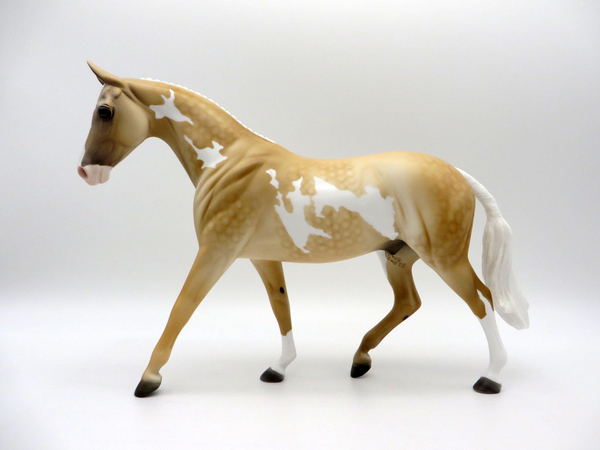 Sunshine-OOAK Dapple Palomino Pony SHCF 2021