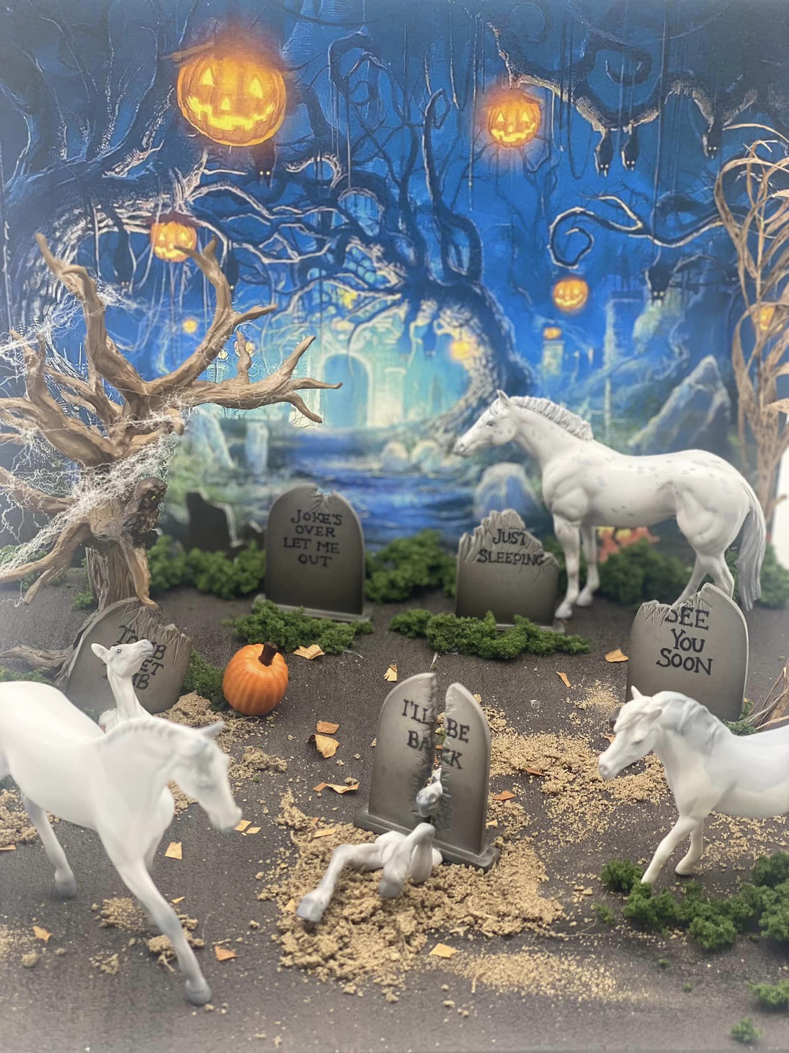 The Willy Bebach Community Graveyard - OOAK - BEST OFFER - Custom Graveyard Chip Collection Painted By Jess Hamill  - MM22