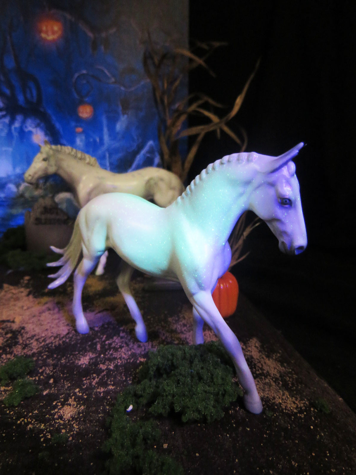 The Willy Bebach Community Graveyard - OOAK - BEST OFFER - Custom Graveyard Chip Collection Painted By Jess Hamill  - MM22