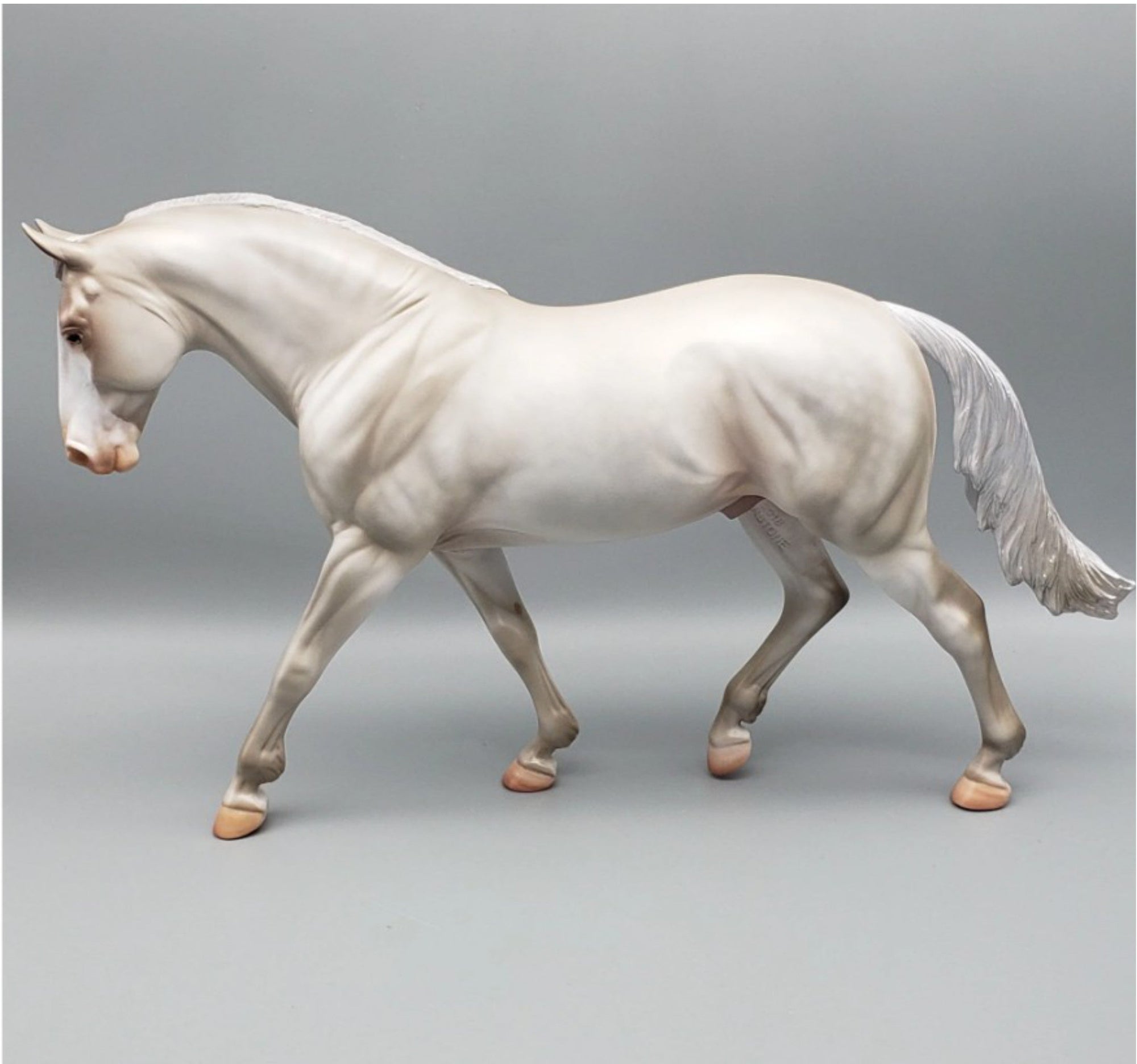 Madara Golden Champagne Irish Draught By Julie Keim AoTH23