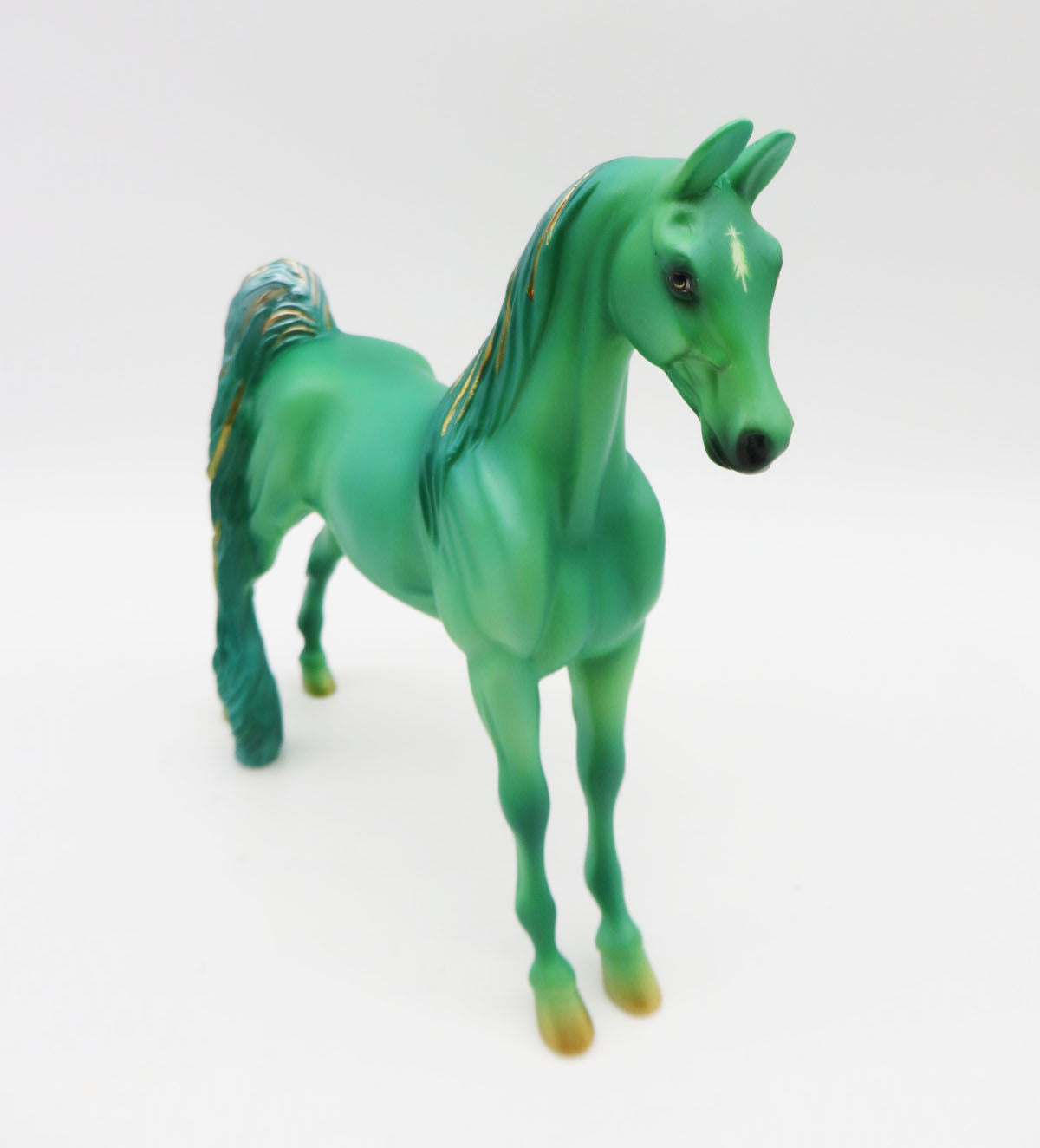 Tinsel Towne - OOAK - OOAK Christmas Decorator Pebble Saddlebred By Ashley Palmer - Christmas Tails 2022 - CT22