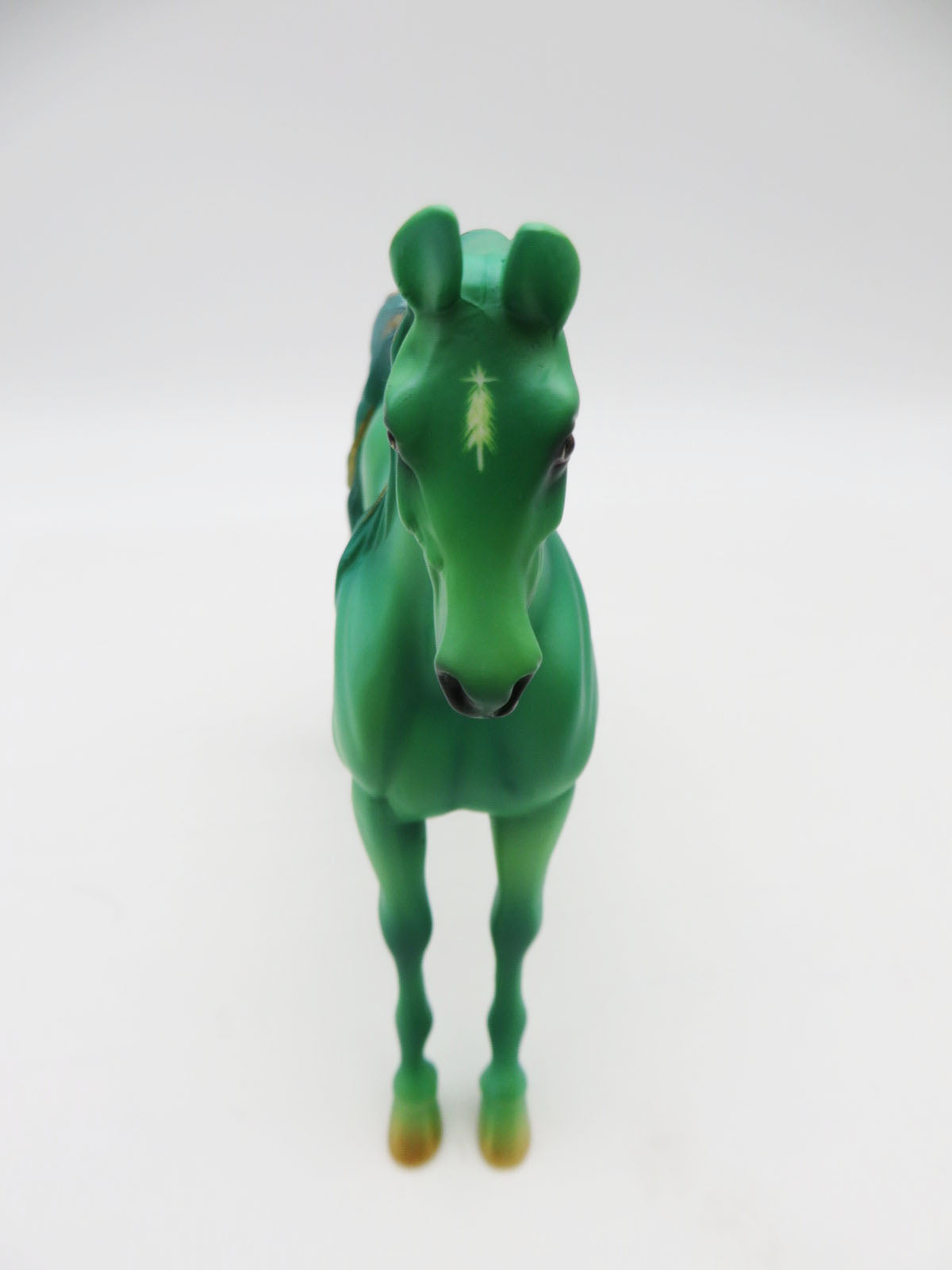 Tinsel Towne - OOAK - OOAK Christmas Decorator Pebble Saddlebred By Ashley Palmer - Christmas Tails 2022 - CT22