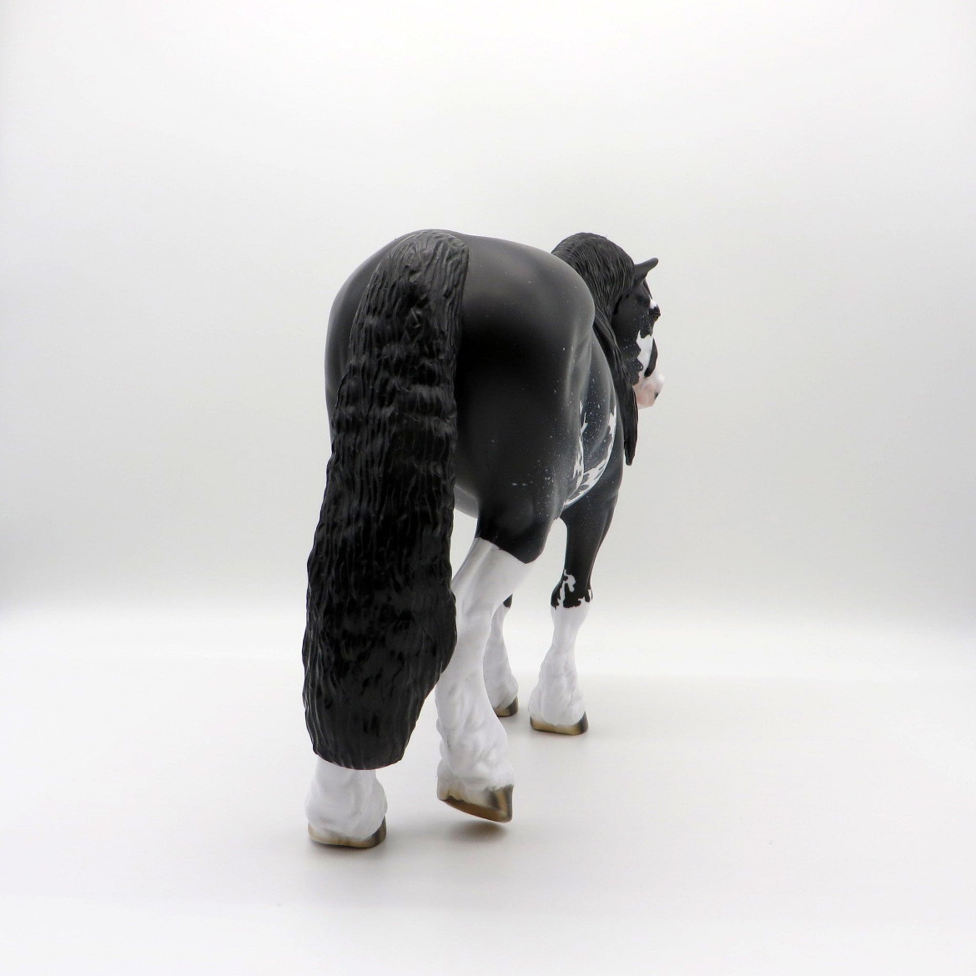 Tsunami Sue-OOAK Black Decorator Heavy Draft Mare SHCF 2021