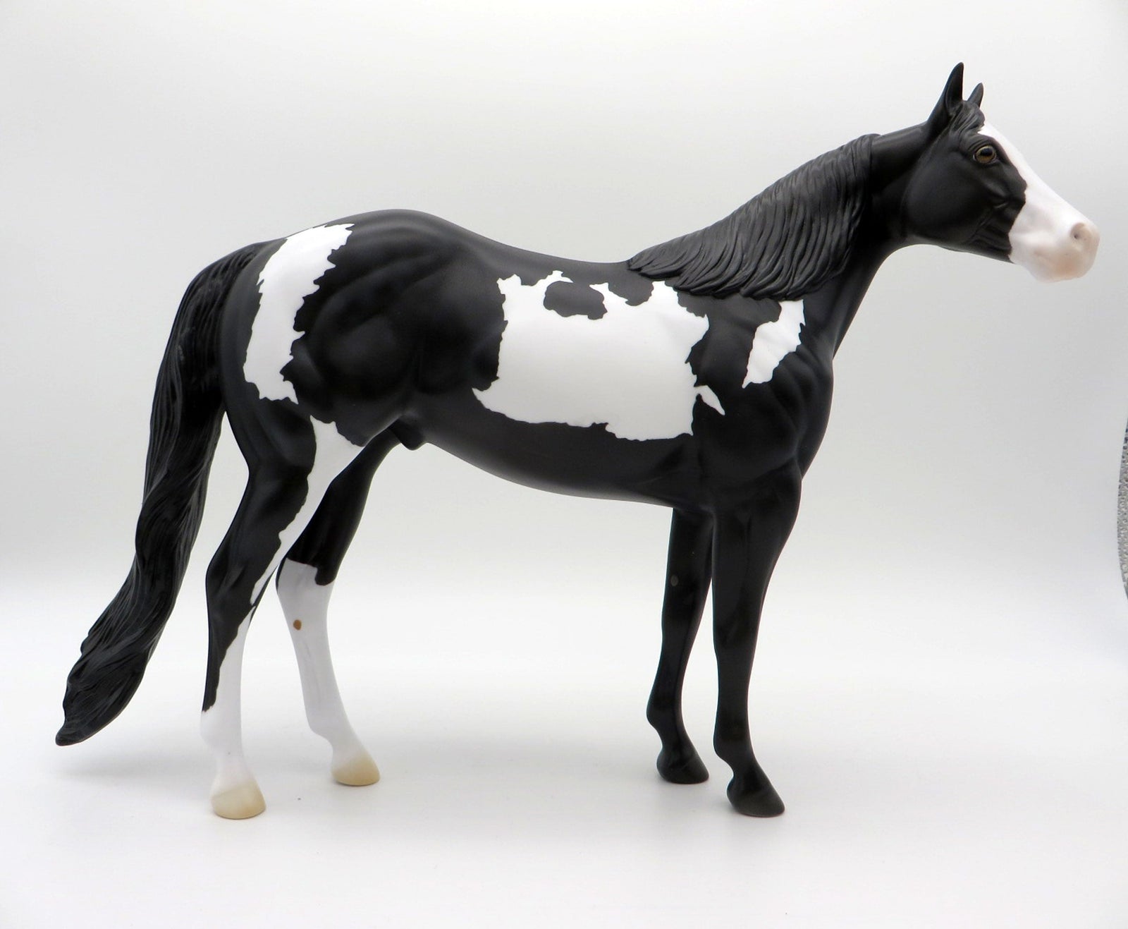 Vega-OOAK Paint ISH SHCF 2021