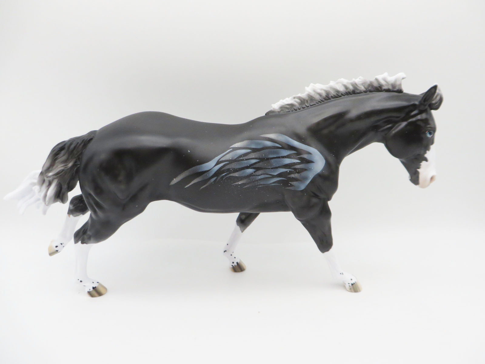 Winter Storm Warning - OOAK - Decorator Remington by Ellen Robbins - CT22