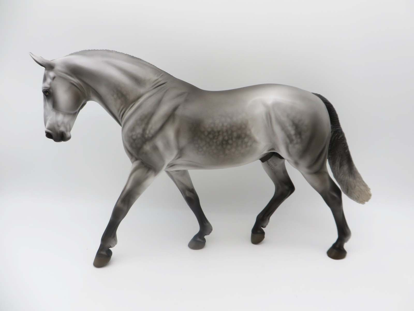 Wolfhound - OOAK - Dappled Grey Irish Draught By Jess Hamill - P&amp;C 23