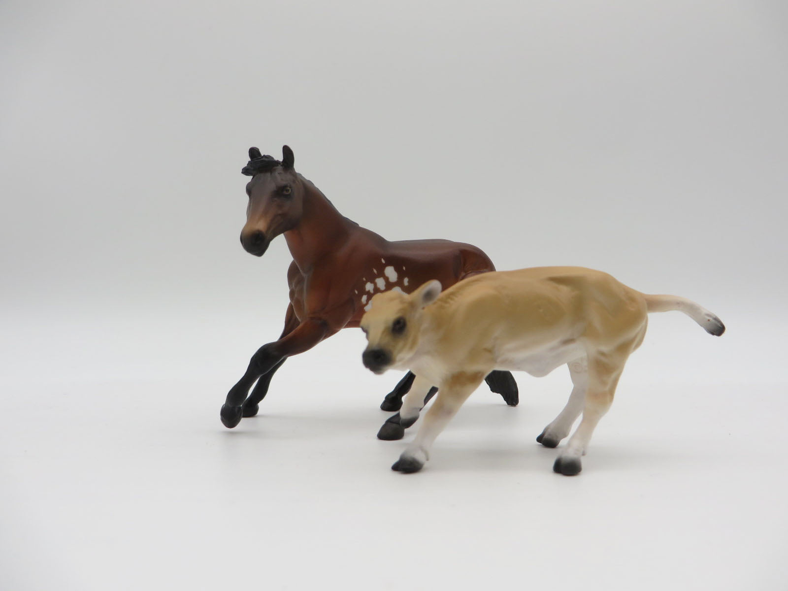 Yogi and Boo Boo - LE 10 Cutter and Calf Chip Set by Ellen Robbins LHS 22