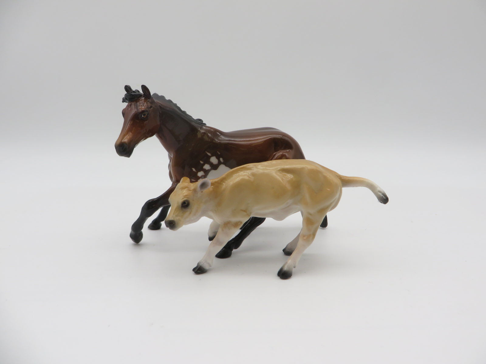 Yogi and Boo Boo - LE 10 Cutter and Calf Chip Set by Ellen Robbins LHS 22