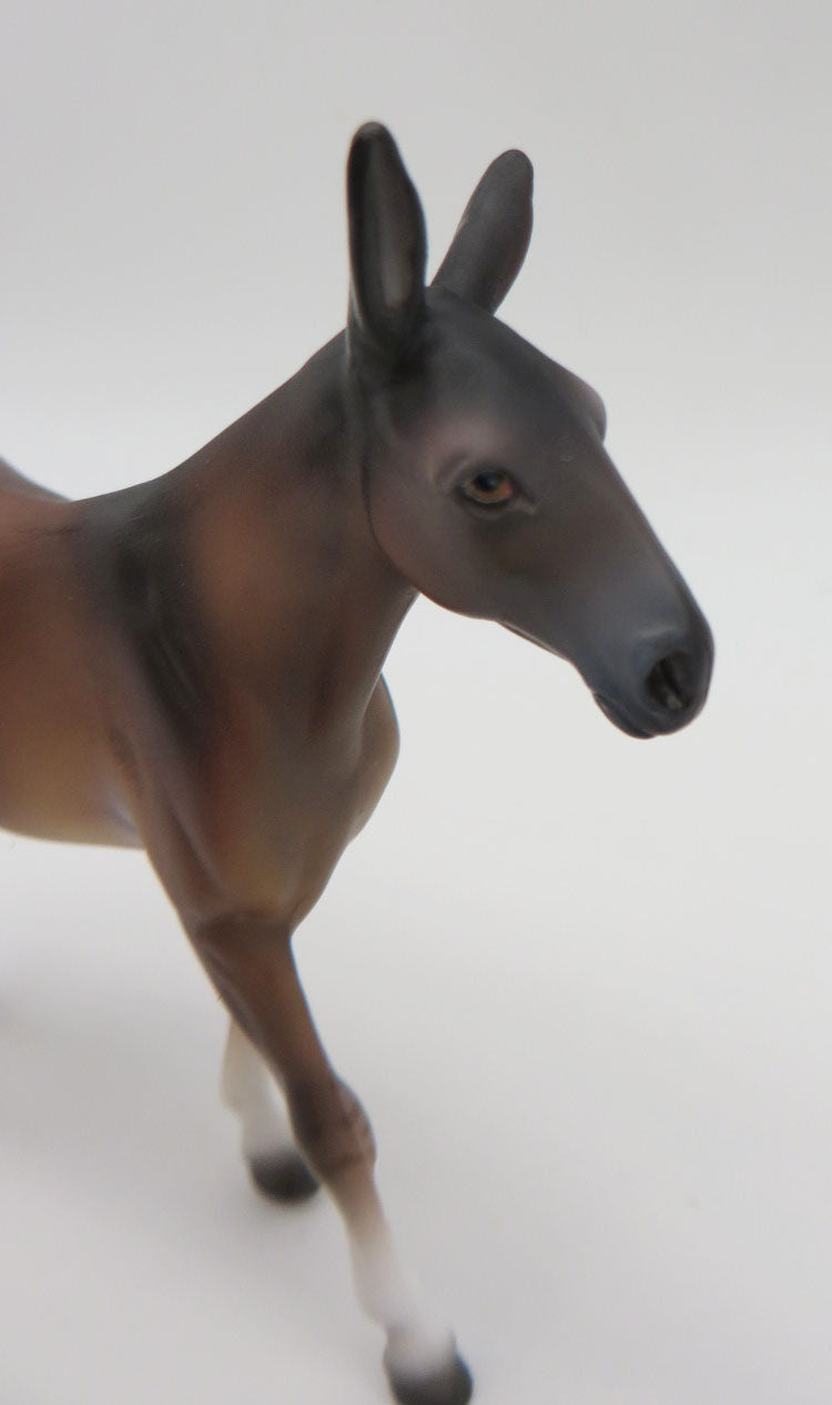 Yule - OOAK - Bay Mule Chip By Donna Fredley - Paws &amp; Claws 2023 - P&amp;C 23