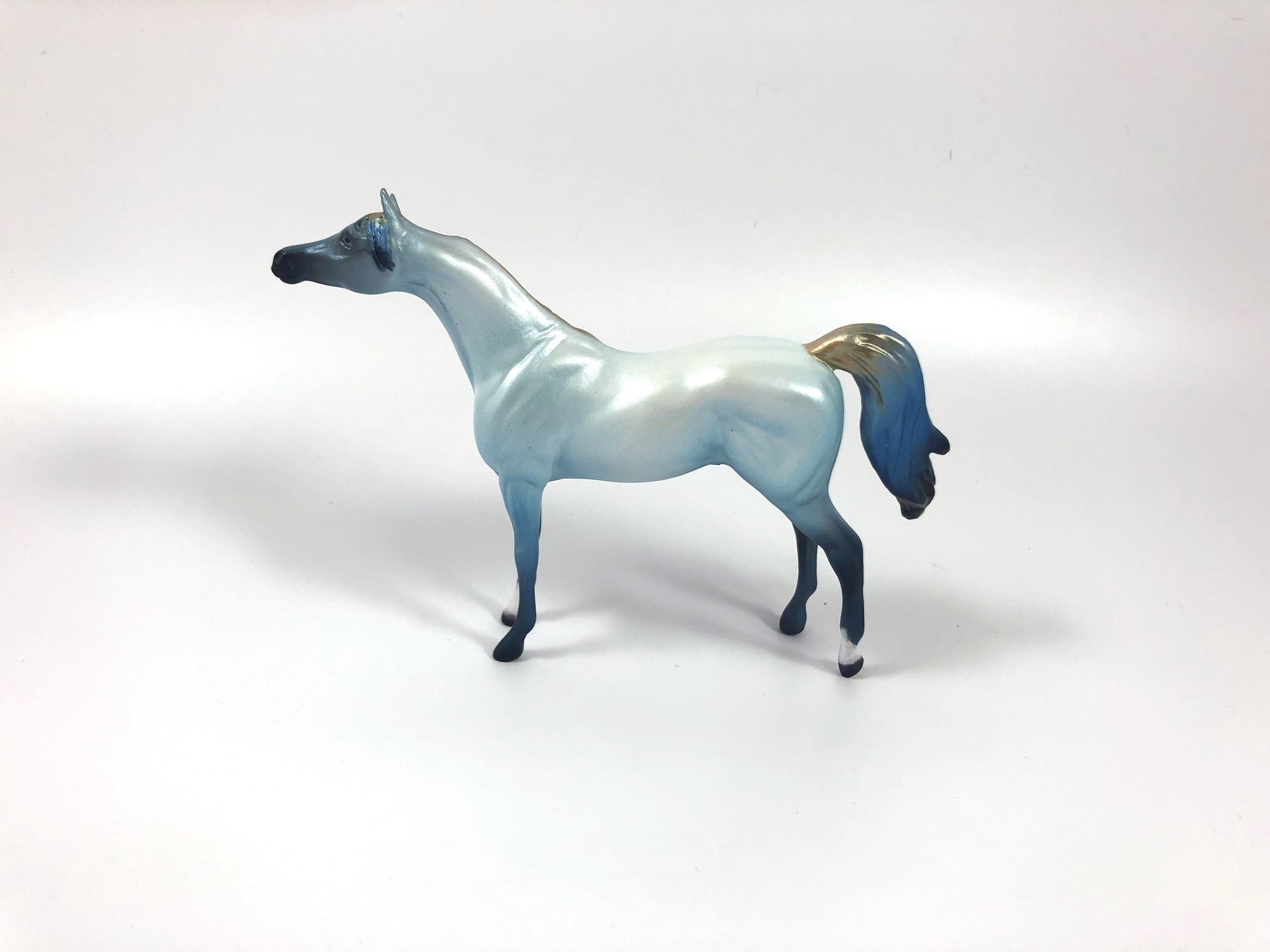 LISLE    --- OOAK ARAB CHIP BLUE DECORATOR BY AMANDA HOSTETLER SHCF 19