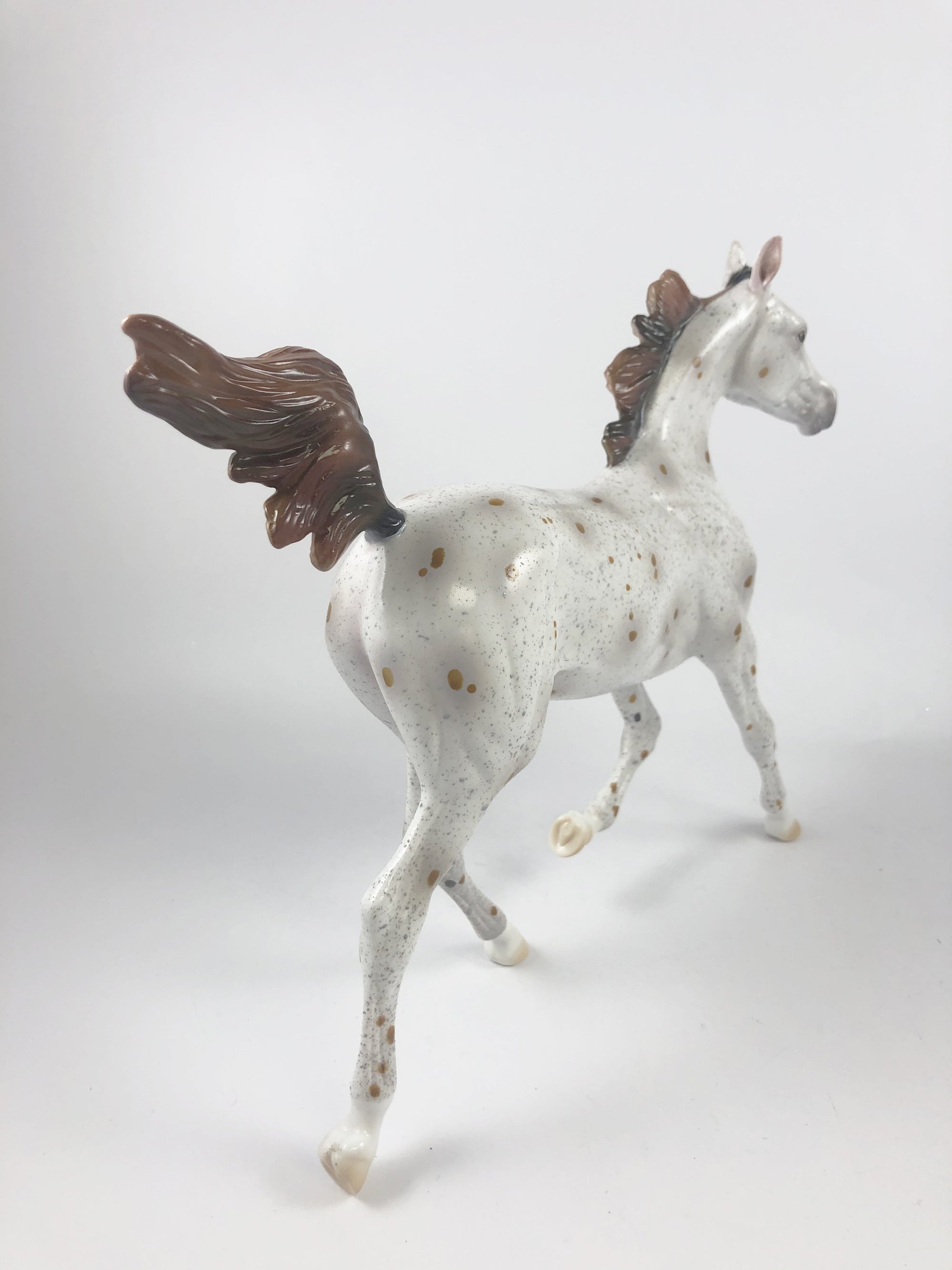 SALTED CARAMEL -OOAK CHESTNUT SPOTTED YEARLING MODEL HORSE MM19