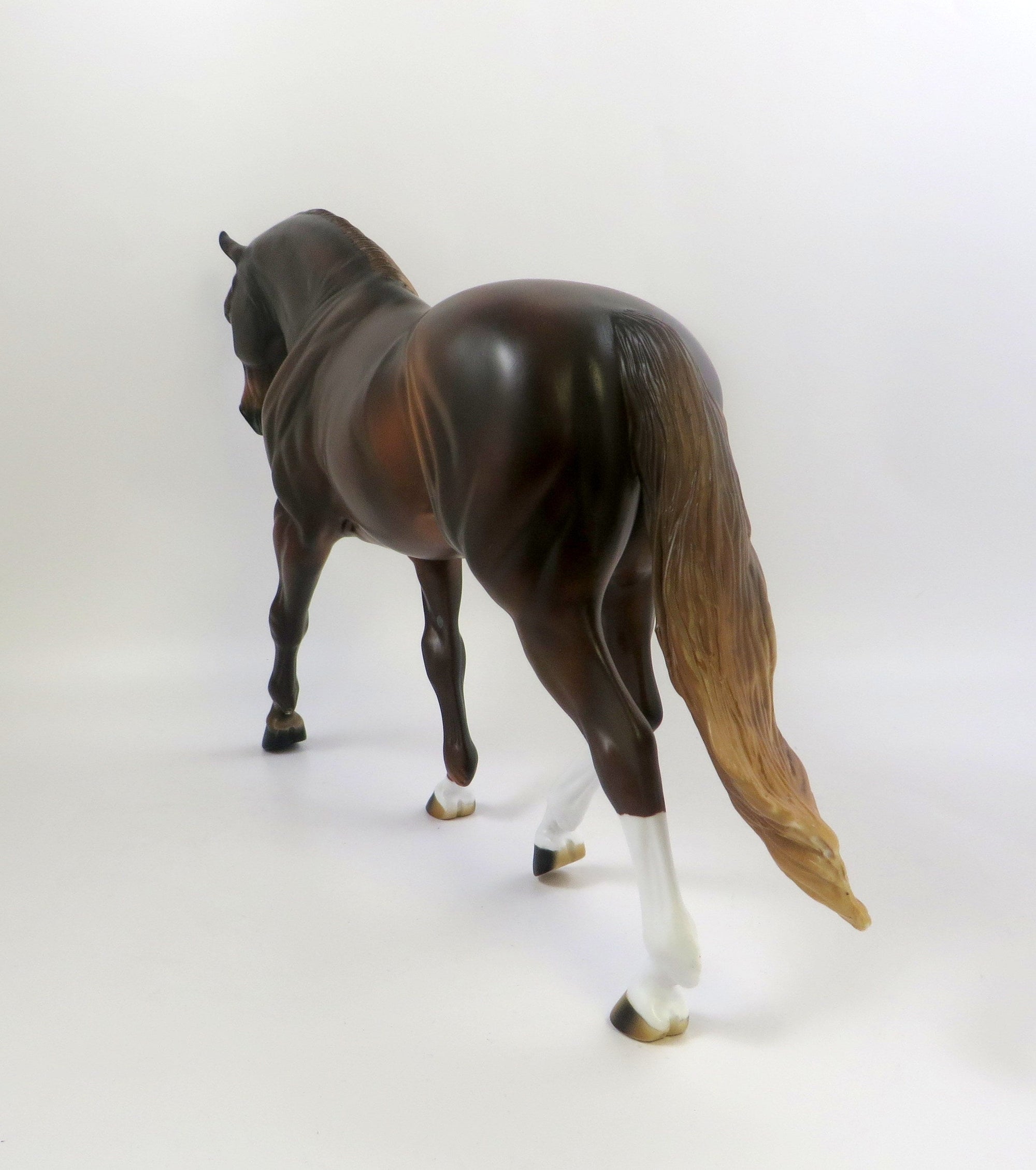 AMABEL-OOAK CHESTNUT IRISH DRAFT MODEL HORSE EQ 19