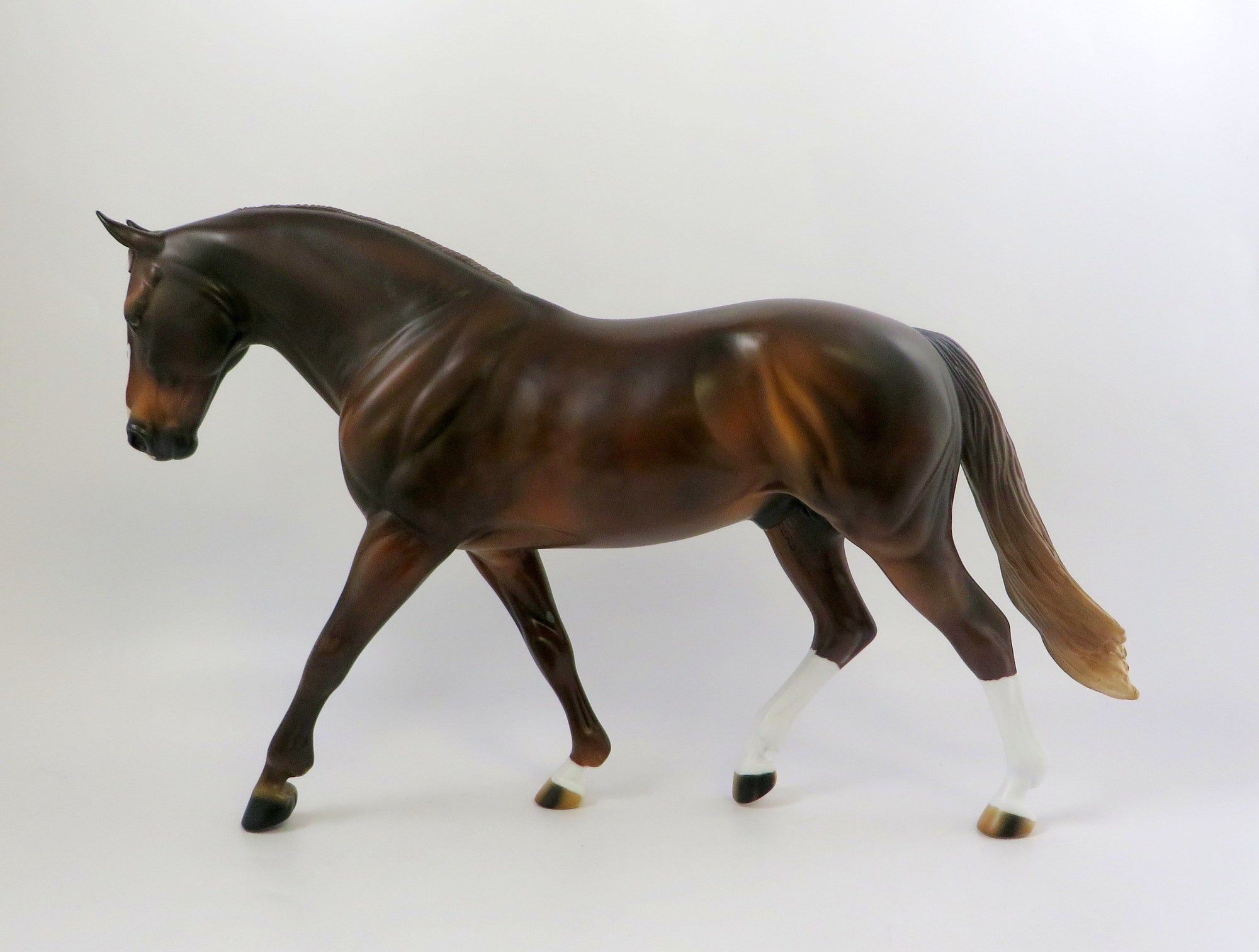 AMABEL-OOAK CHESTNUT IRISH DRAFT MODEL HORSE EQ 19