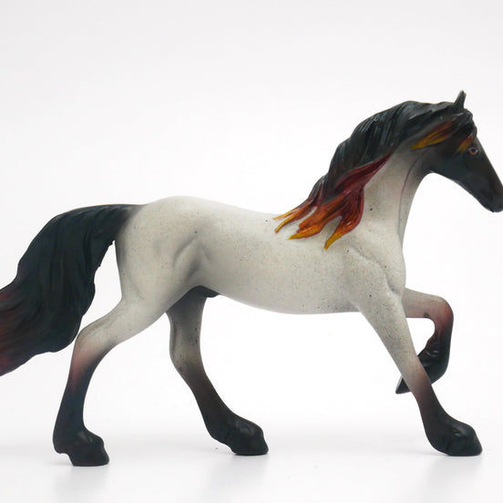 AMARILLO ROSE-FRESIAN CHIP MODEL HORSE 6/30/20