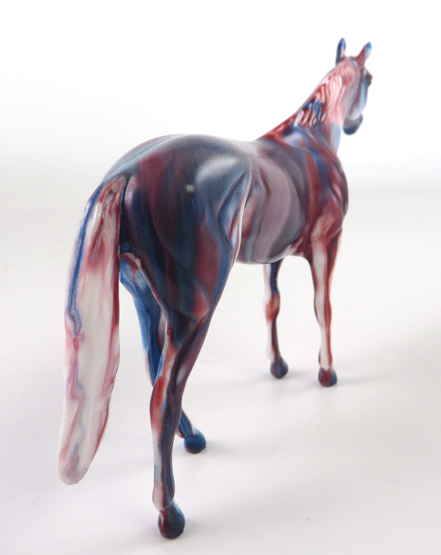 AMERICA-- OOAK RED,WHITE &amp; BLUE  DECORATOR THOROUGHBRED CHIP BY KAYLA WESSE WHS19