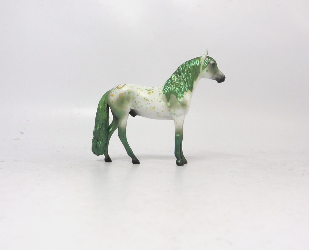 PRESS YOUR LUCK   -- OOAK ANDY CHIP ST. PATRICKS DAY DECORATOR BY MISSY FOX 2-25-19