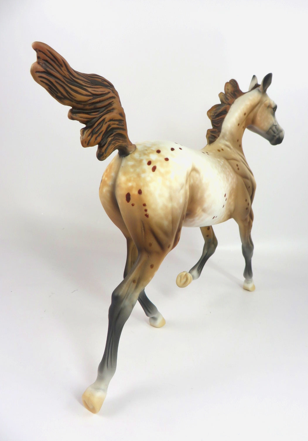 ANGEL&#39;S WINGS -OOAK CHESTNUT SPOTTED YEARLING MODEL HORSE BY AL KATT WHS 19