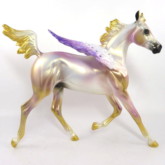ANGEL WINGS- LE-3 ANGEL WINGS DECORATOR YEARLING BY MELISSA FOX 1/9/20
