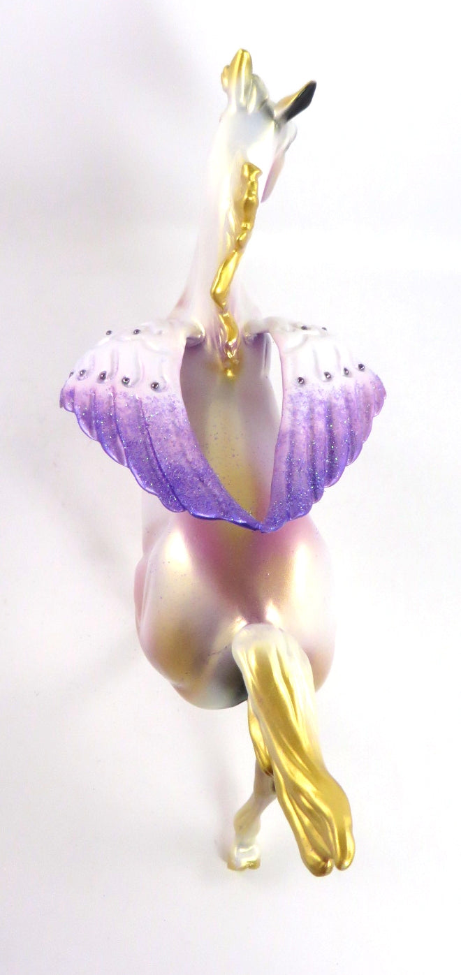 ANGEL WINGS- LE-3 ANGEL WINGS DECORATOR YEARLING BY MELISSA FOX 1/9/20