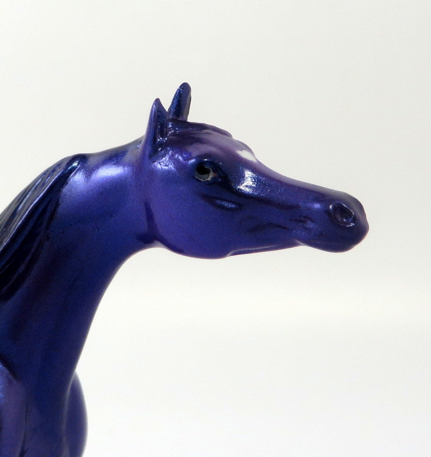 ARABIAN AMETHYST CHIP APPALOOSA MODEL HORSE EQ19