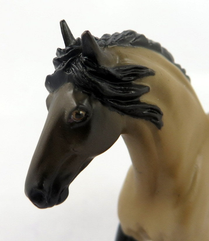 ARCHANGEL MINI ME-LE-15 BUCKSKIN CUSTOM FRESIAN CHIP 1/9/20