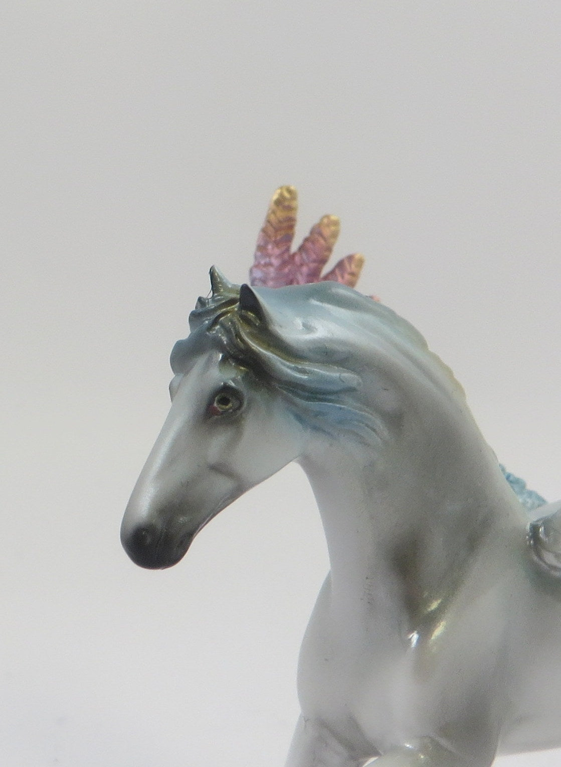 BALIUS-OOAK WHITE PEGASUS FREISNA MODEL EQ 2019