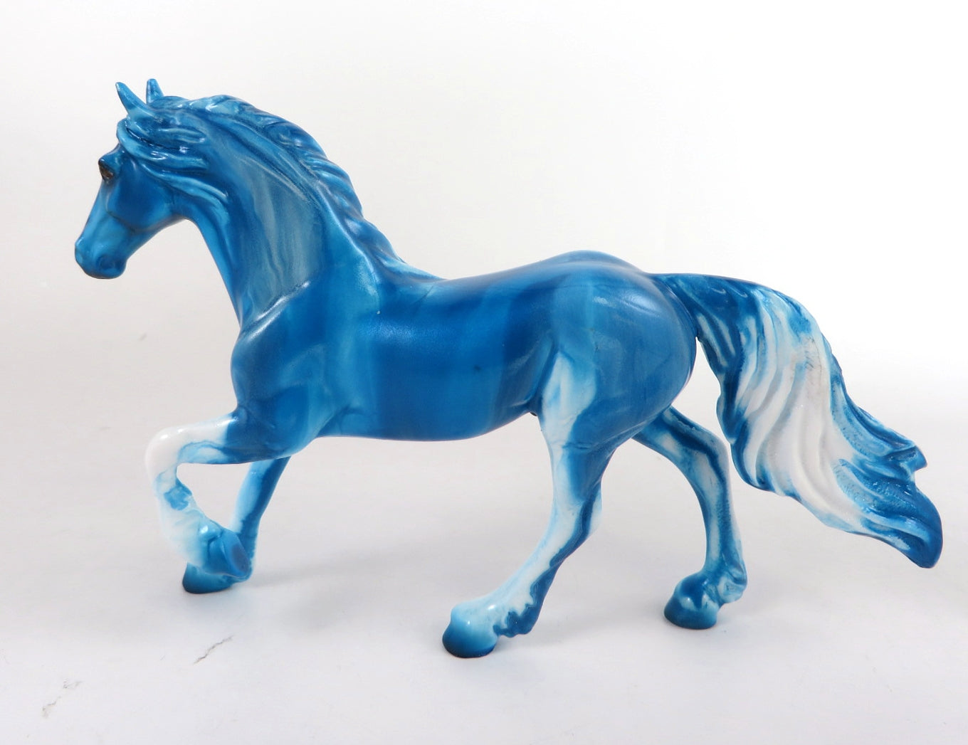 BLUETIFUL - OOAK BLUE FRIESIAN CHIP DECORATOR BY KAYLA WESSE WHS 19