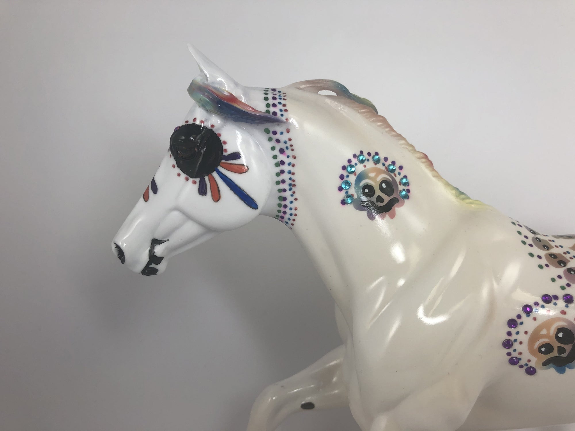 BONE-ZAI -OOAK WHITE FQH SUGAR SKULL BY DAWN QUICK MM19