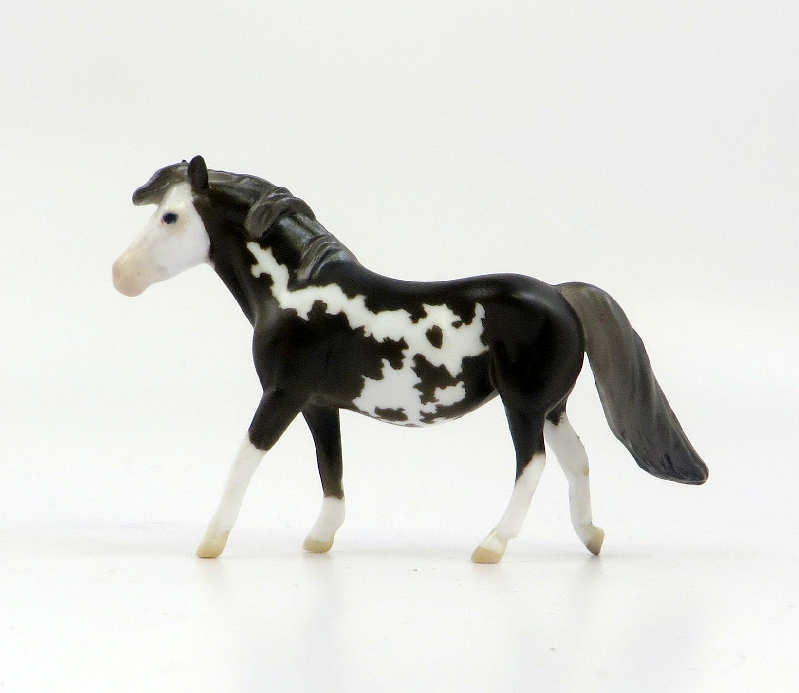 BON'S-OOAK DARK BAY PAINT PONY CHIP MODEL HORSE EQ 19