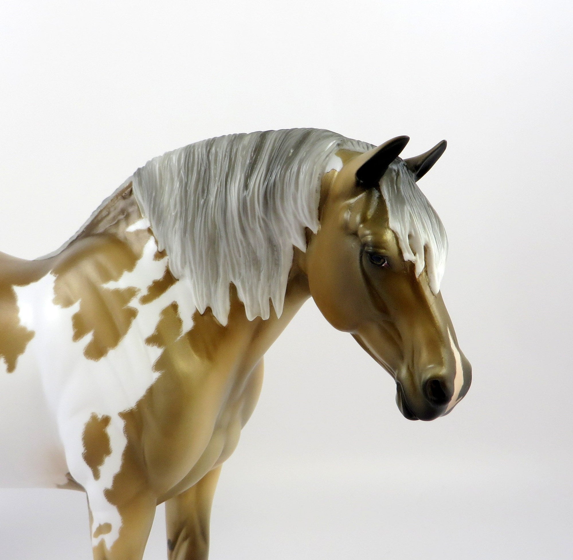 BOZHENA-OOAK SOOTY PALOMINO OVERO BUNNY MODEL HORSE EQ 19