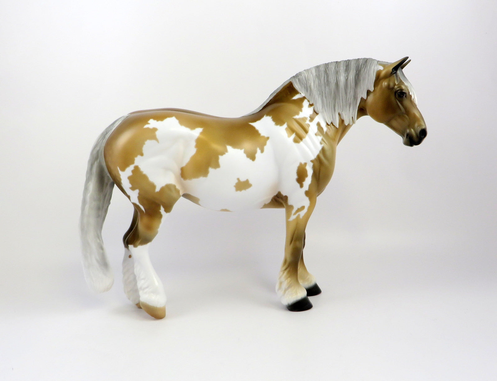 BOZHENA-OOAK SOOTY PALOMINO OVERO BUNNY MODEL HORSE EQ 19