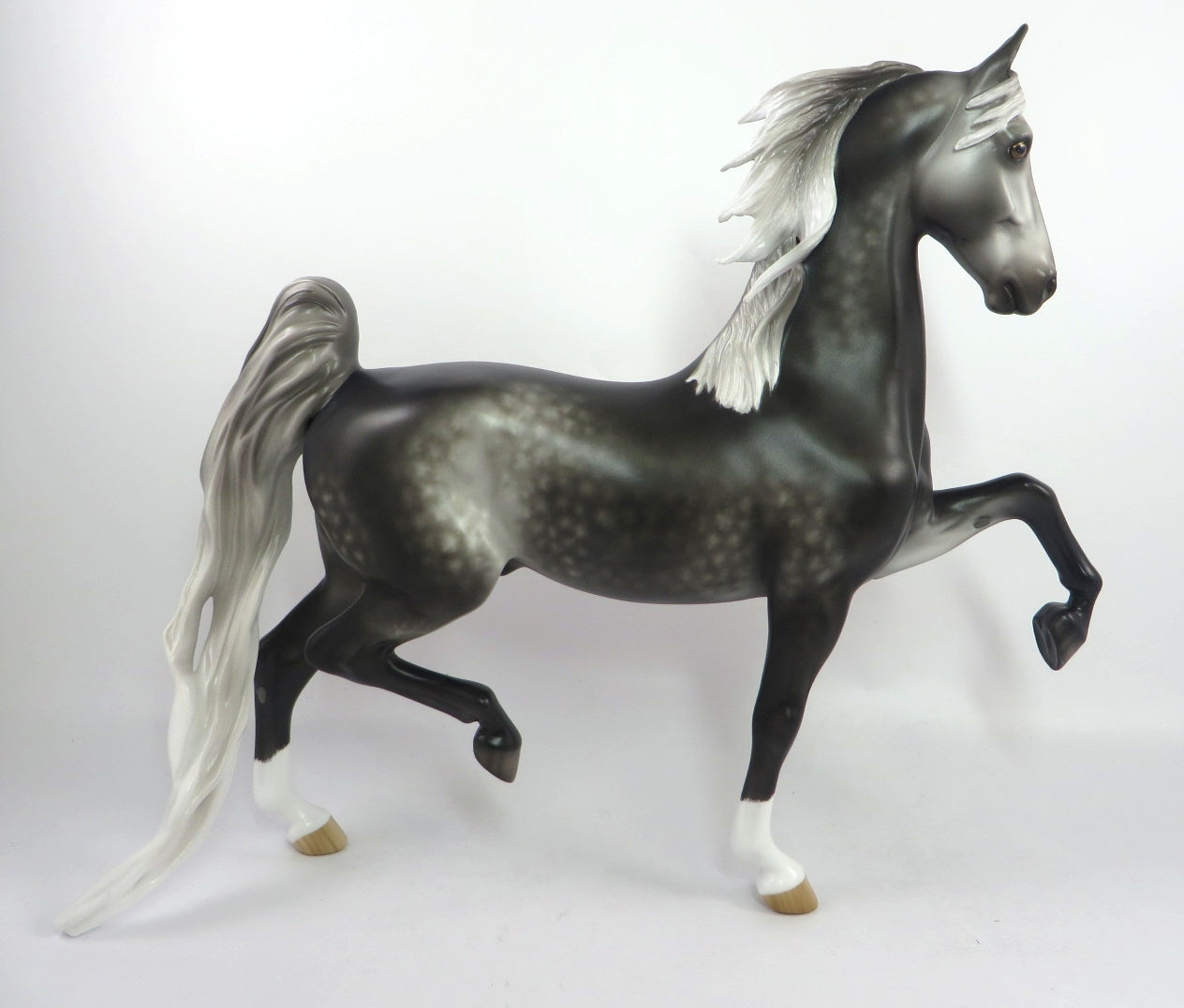 BRAW- OOAK DARK DAPPLED GREY SADDLEBRED MODEL HORSE BY SHERYL LEISURE